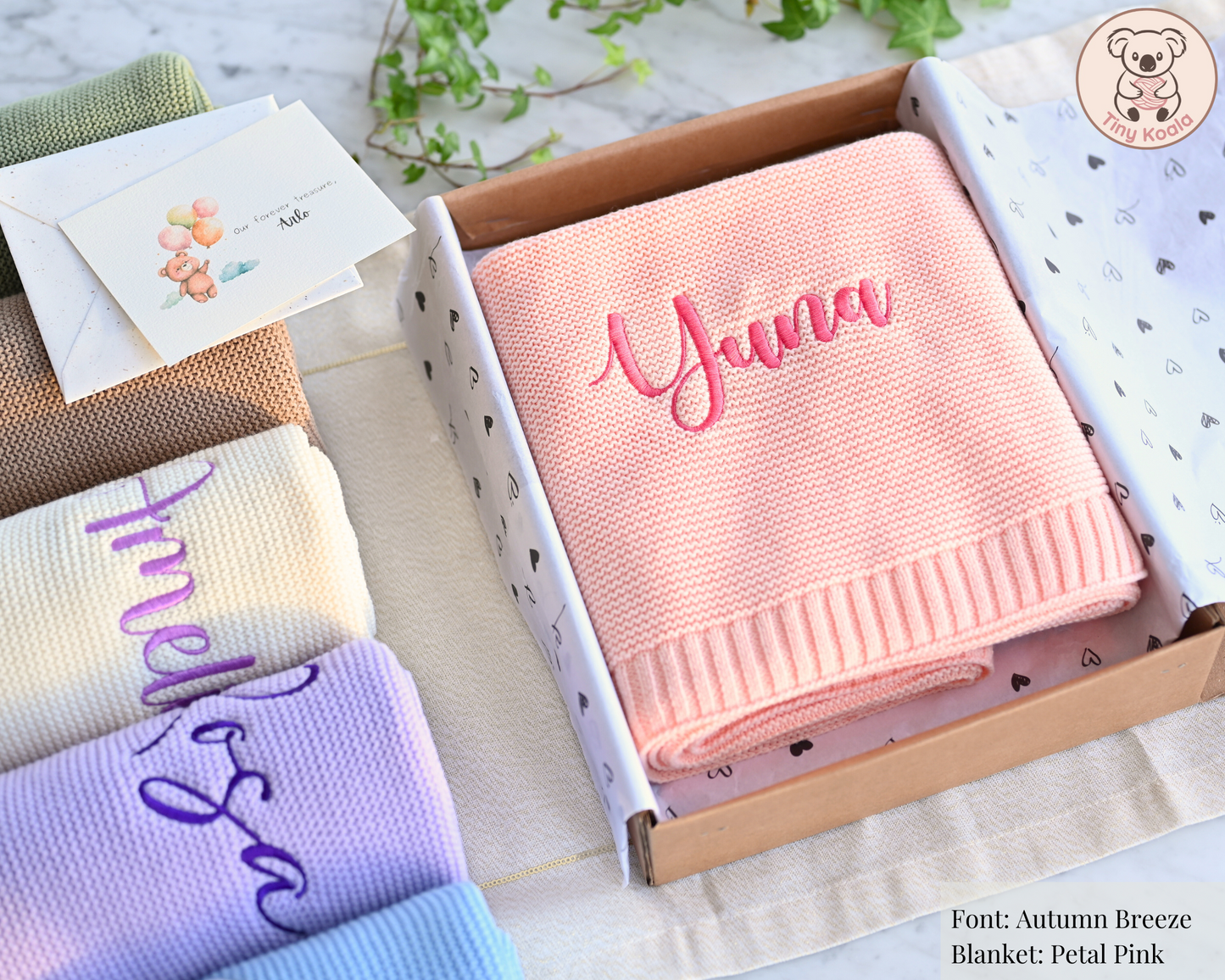 Gepersonaliseerde geborduurde babydeken met GESCHENKDOOS &amp; KAART