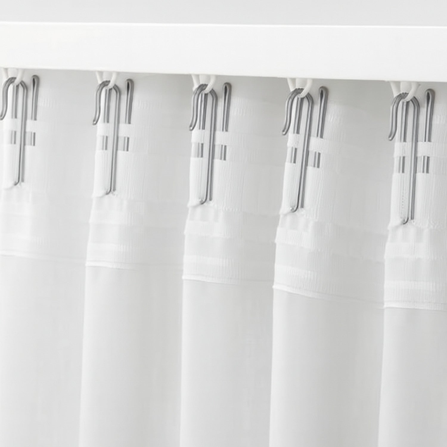 Rail (hooks included)